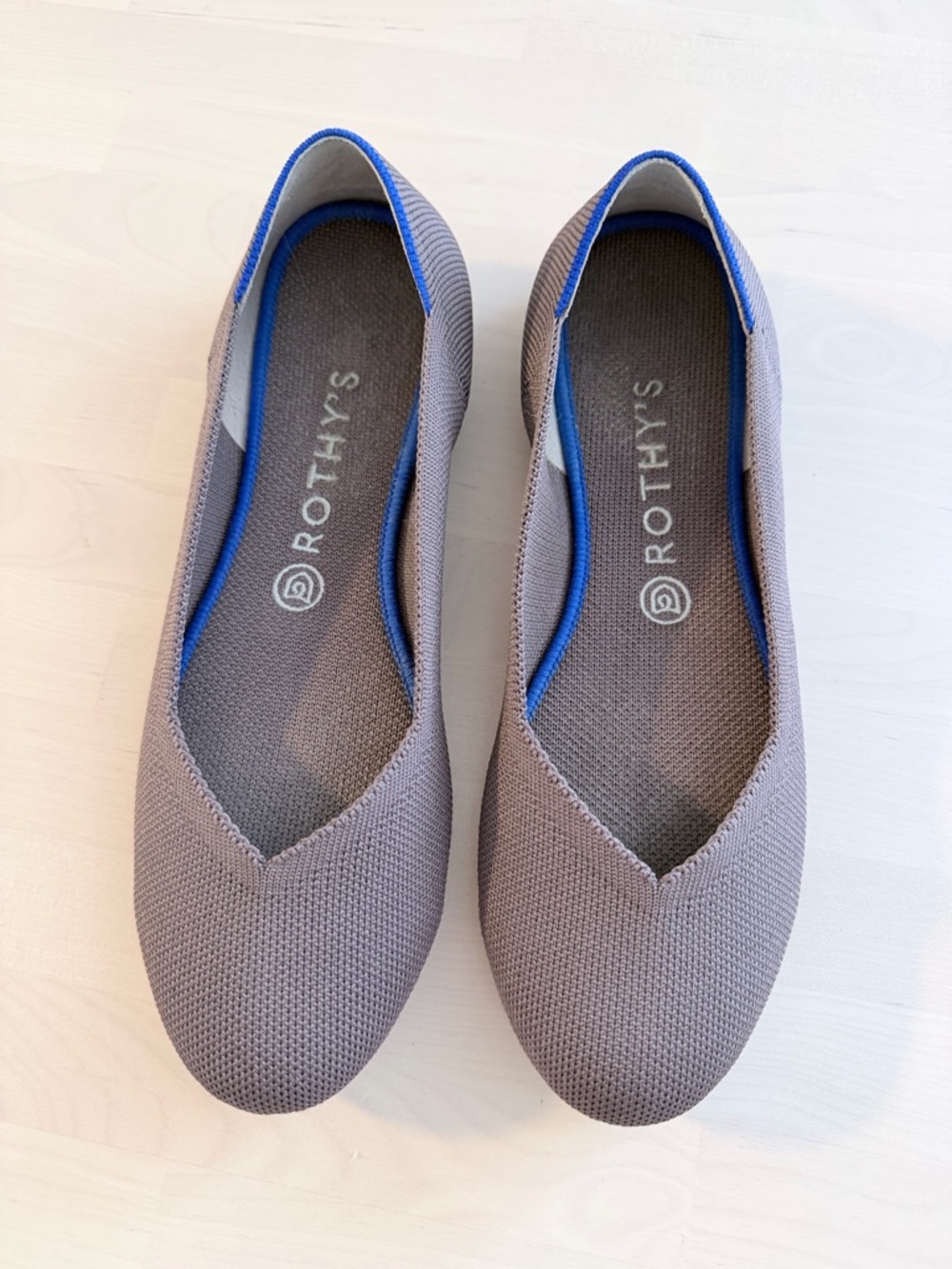 Rothy's Mink Round Toe Blue Trim size 9.5